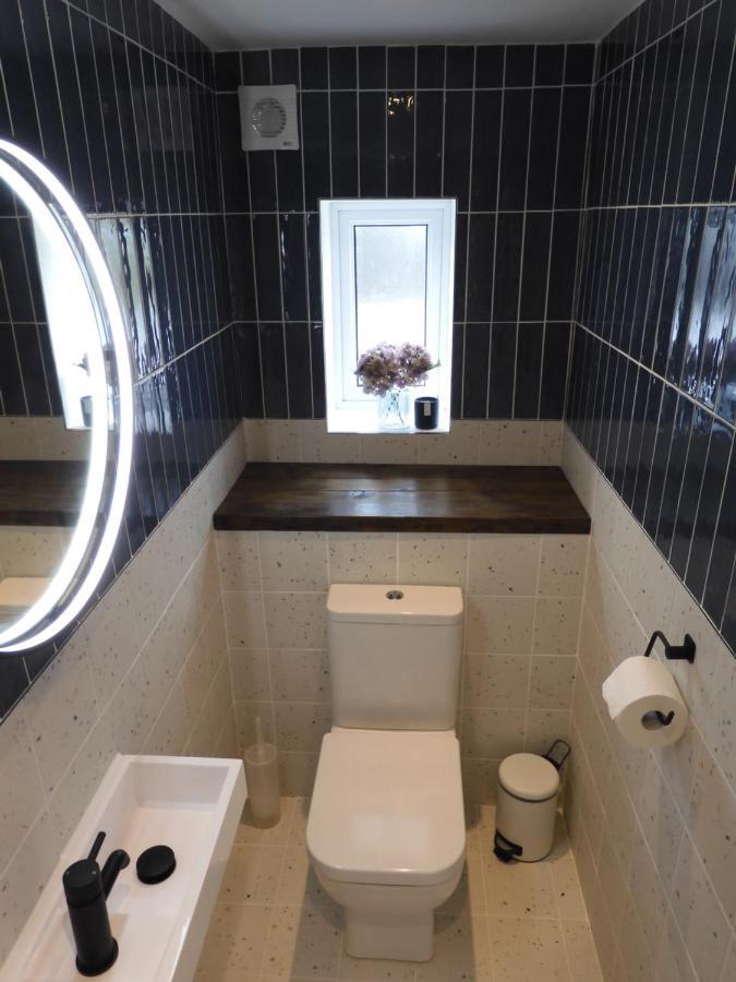 Fabulous Ground Floor Apt Adjacent To Beach Rhosneigr Exteriör bild